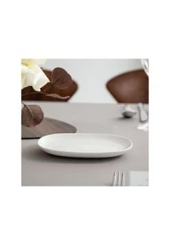 Villeroy & Boch Beilagenschale/Sauciere-Unterteil Royal Gesamt: Länge 20,5cm, Breite 14,7cm, Höhe 2,1cm 7 Villeroy & Boch Beilagenschale/Sauciere-Unterteil Royal Gesamt: Länge 20,5cm, Breite 14,7cm, Höhe 2,1cm -Glaswaren Verkäufe unnamed file 358